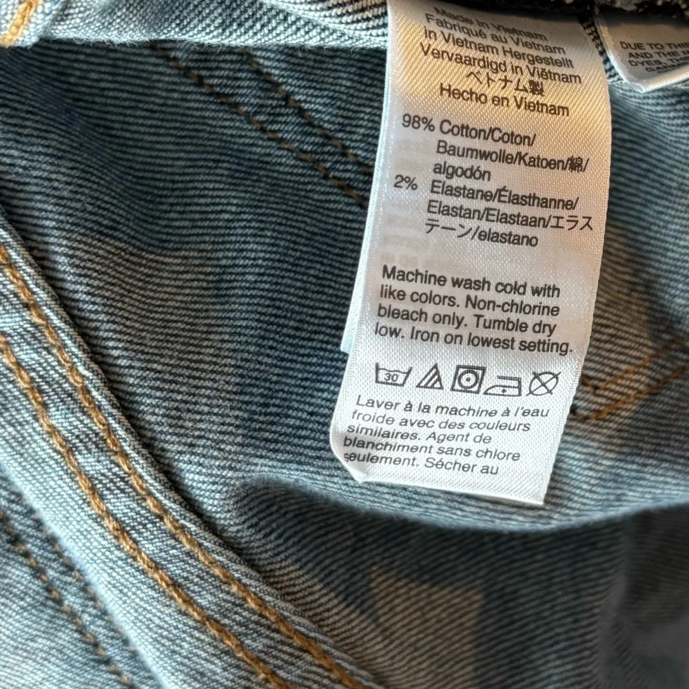 J. Crew 484 Japanese denim slim fit men’s‎ jeans.